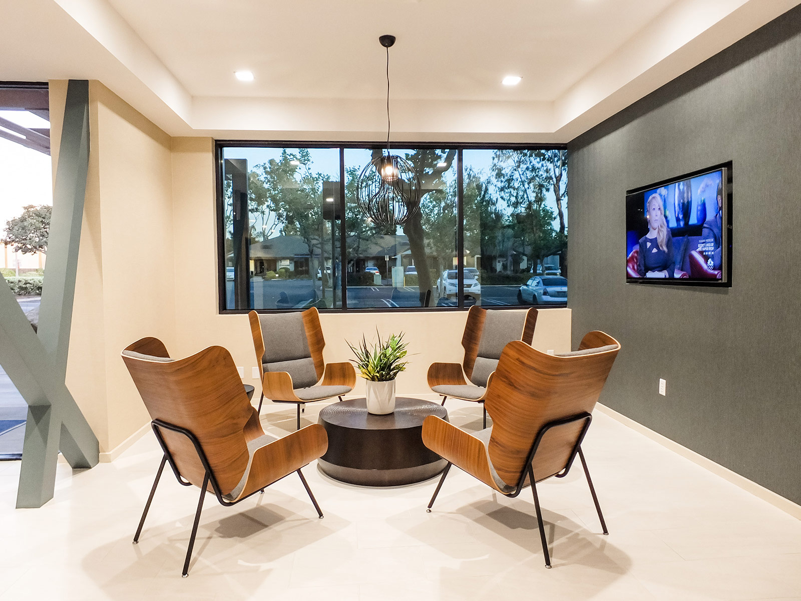 A modern corner seating area designed by KARDENT tenant improvement architects.